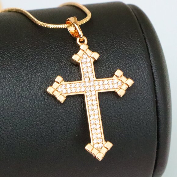 "Ornate Rose Gold Cross Pendant with CZ – Regal Textured Detailing, XPPT1826 - Picture 1 of 13